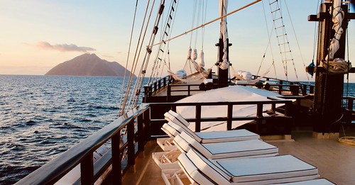 Sun Deck 9