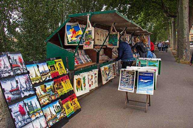vendor along the Seine, Paris
