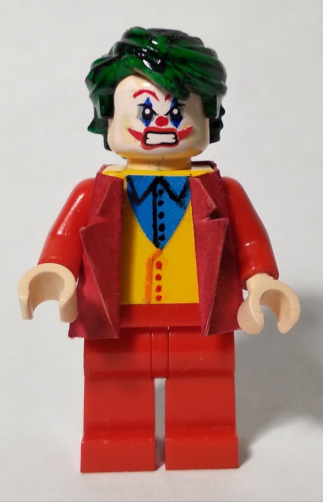 Custom Lego DC minifigure - Joaquin Phoenix Joker (Arthur Fleck)