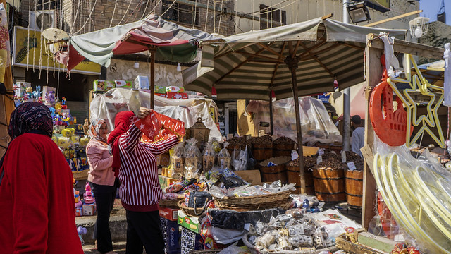 ِA scene from El-Sayeda Zeinab Ramadan Market 2024 in Cairo من سوق رمضان فى منطقة السيدة زينب بالقاهرة