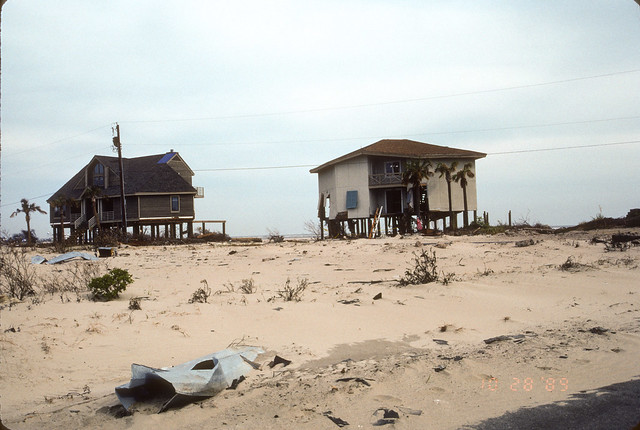 Damage five weeks after Hurricane Hugo Charleston SC October 1989 (41).jpg