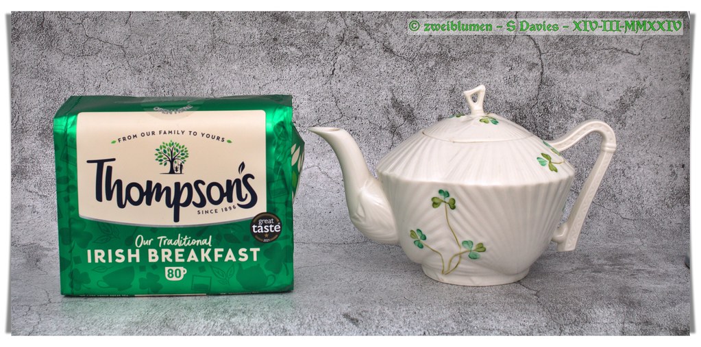 Irish Tea & Teapot