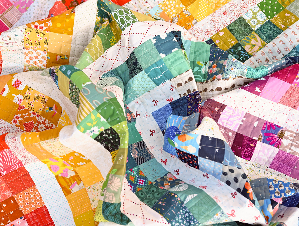 A Scrappy, Rainbow Erica Quilt - Kitchen Table Quilting