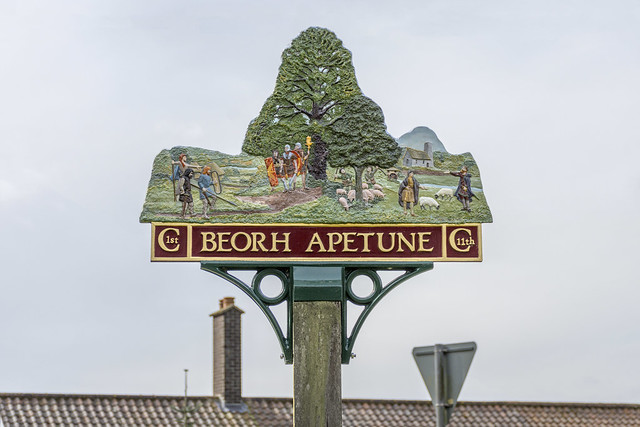 Bergh Apton Village sign-8921-Edit