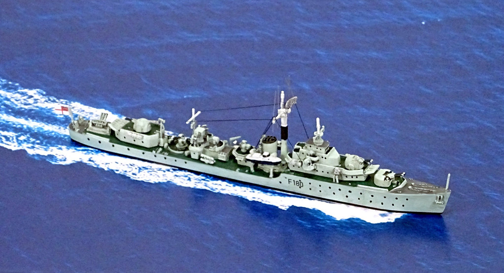 1:700 H.M.S. ‘Onager’ (pennant ‘F180’), Royal Navy Type 16 frigate; 24th Escort Group, Far East (Singapore), 1964 (What-if/modified Tamiya kit)