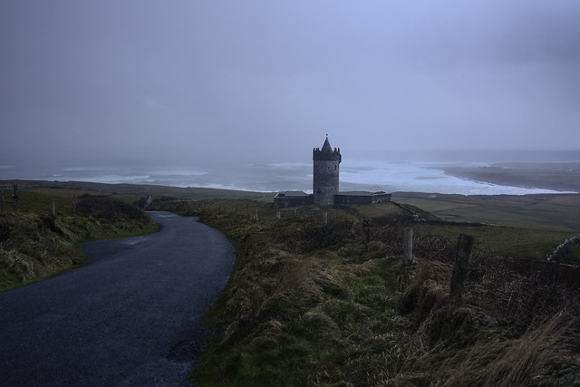 Powerful storm at Doonagore Castle, Doolin