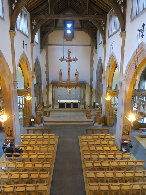 The benefits of a tour - The Nave and Sanctuary