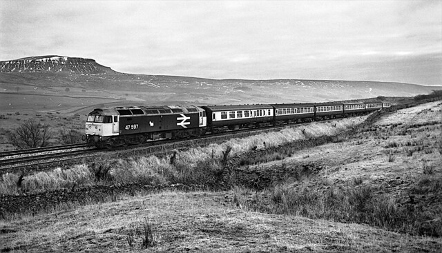 47597 near Horton on the Settle Carlisle. 26 Nov 1988.