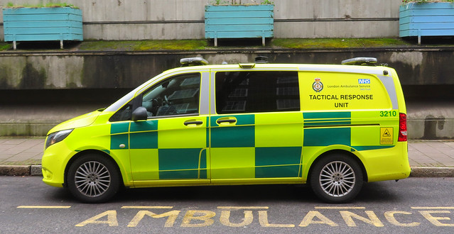 London Ambulance Service - LN20 OYO