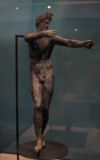 Etrusco-Roman bronze votive statue of Apollo/Aplu (Z153), 2