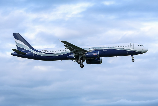 Airbus A321-231  HFY - CS-TRJ - s/n 1004
