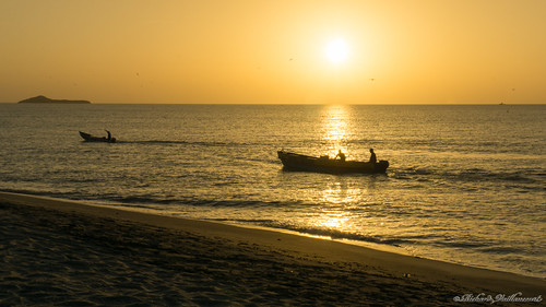 Lever du soleil - Sunrise - Playa Blanca - Rio Hato - Panama - 01745 by rivai56,