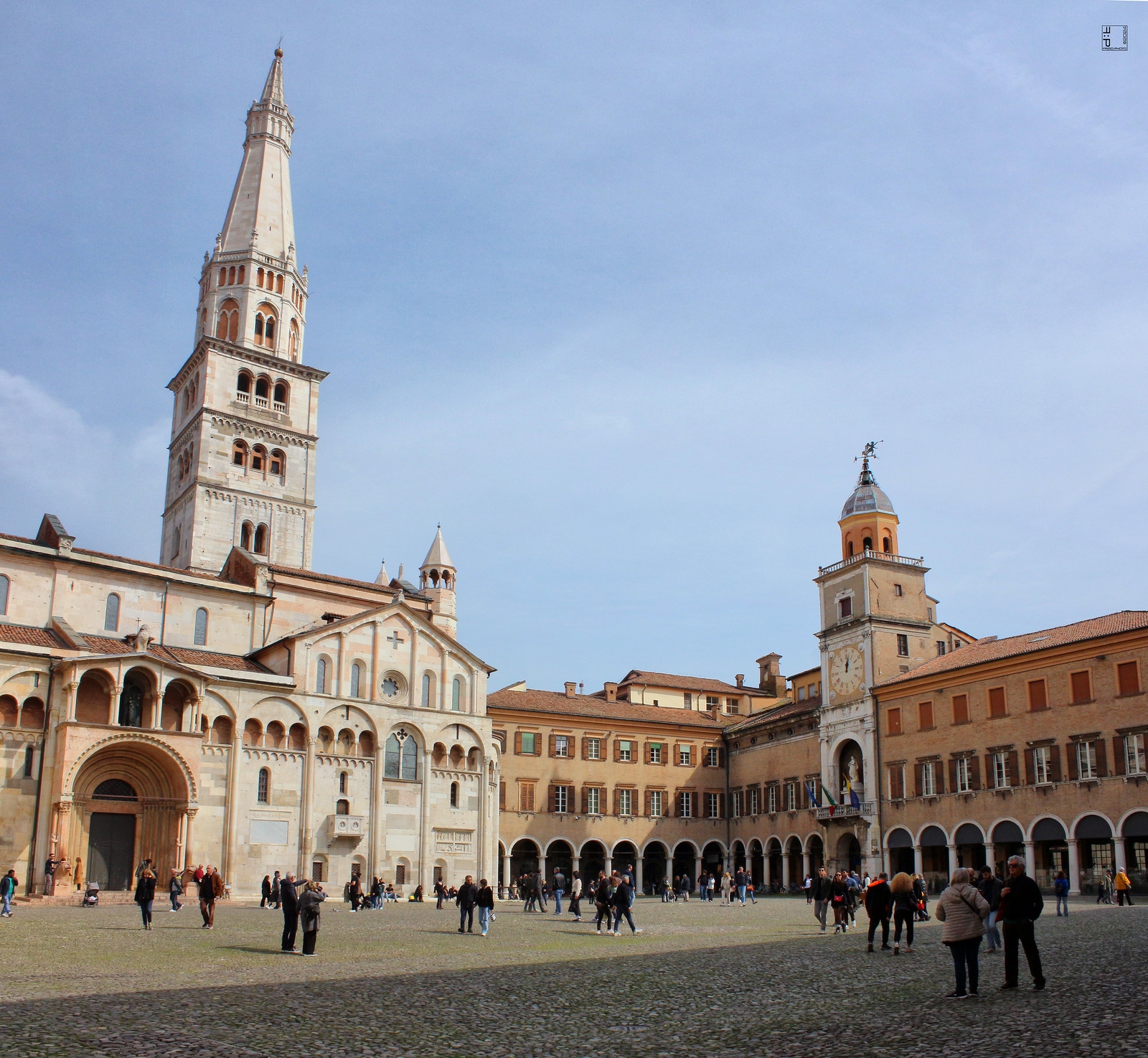 #a0718 Modena, piazza Grande, Duomo, Ghirlandina, Palazzo coìmunale