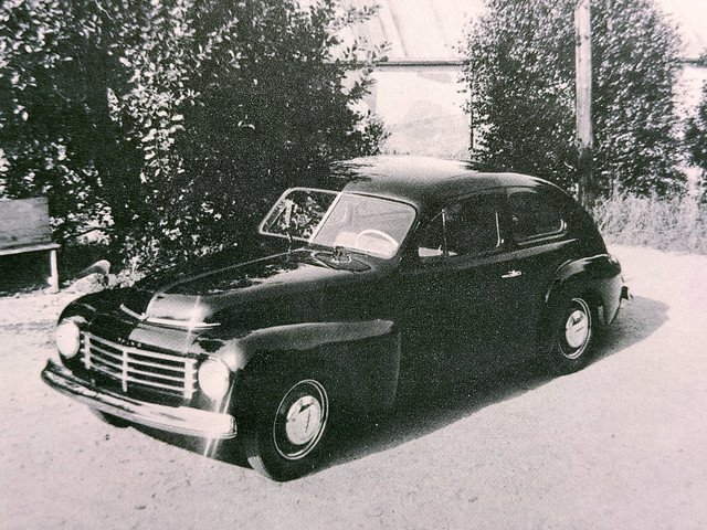 1947 VOLVO PV444 A Fastback