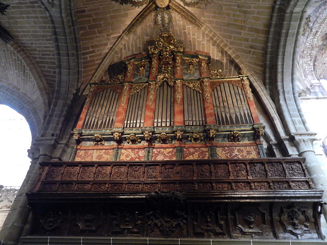 órgano interior Catedral del Salvador Ávila 25