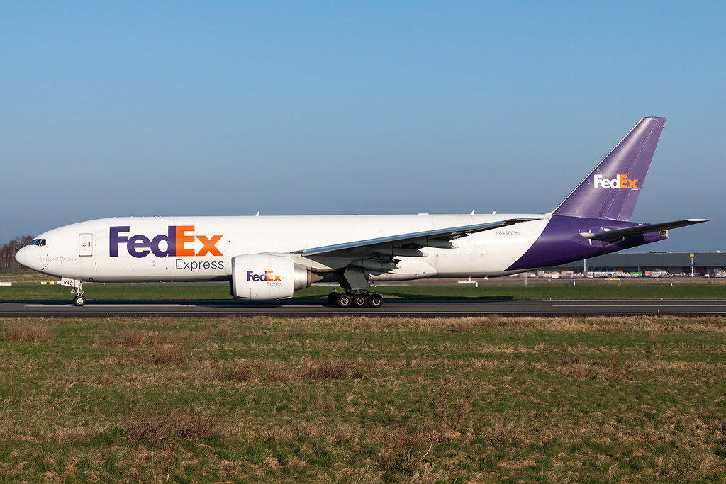 FedEx Express  Boeing 777-FHT N843FD