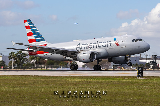 N722US American Airlines | Airbus A319-112 | Miami International Airport
