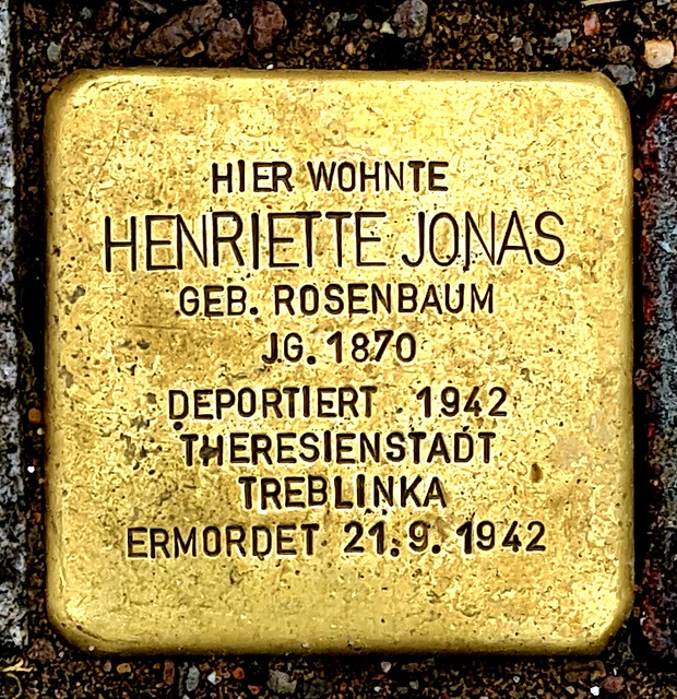 HENRIETTE JONAS - Wexstraße / Ecke Axel-Springer-Platz