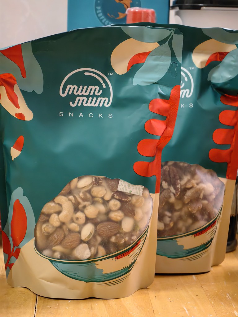 酮烤堅果 Keto Roasted Trail Mix 500g rm$49.60 and 七種堅果 7 Wonders Mixed Nuts 500g rm$47.70 @ Mum Mum Snacks in 蝦皮購物 Shopee