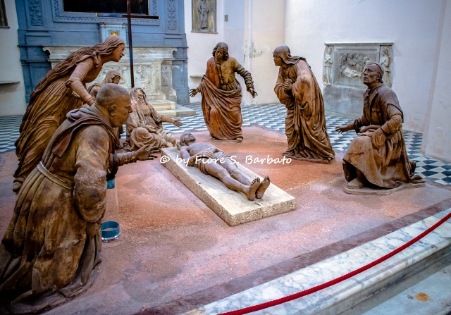Napoli (NA), 2024, Chiesa di Sant'Anna dei Lombardi o di Santa Maria di Monteoliveto. Il Compianto sul Cristo Morto di Guido Mazzoni.