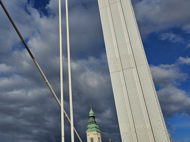 day #4 - Erzsébet Bridge