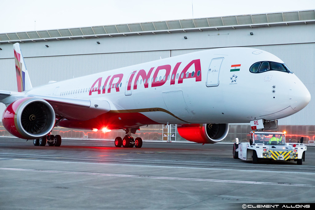 Air India Air India cn 585 VT-JRE