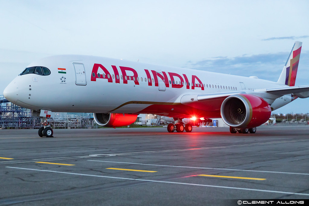 Air India Air India cn 585 VT-JRE6