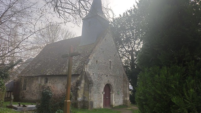 Eglise Saint Michel XII siècle  (Vallée d'Auge)