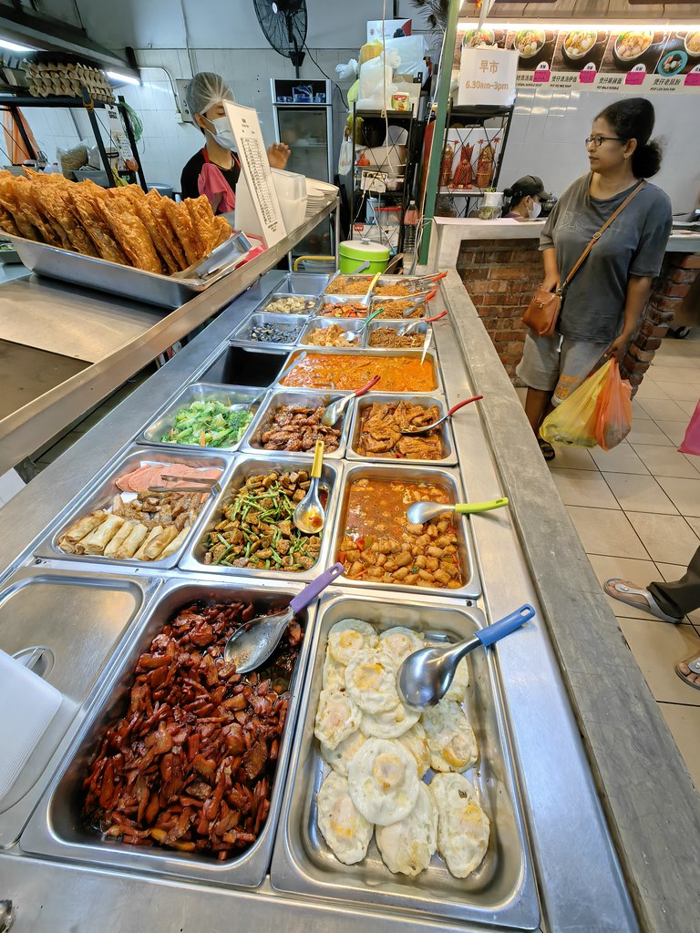 @ Stall#3 芳園廚房 Fang Yuan Kitchen in 老蒲种美食中心 Old Puchong Food Avenue in Puteri Mart, Bandar Puteri Puteri