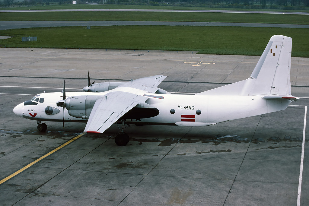 YL-RAC Antonov AN26 EGPH 15-04-93