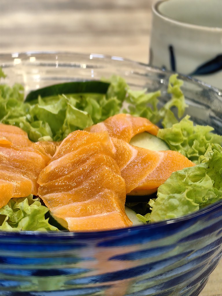 三文魚沙拉 Salmon Salad rm$8.80 @ Sushi Mentai 壽司明太 in Bandar Puteri Puchong