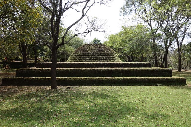 Stupa - Polonnaruwa, Sri Lanka