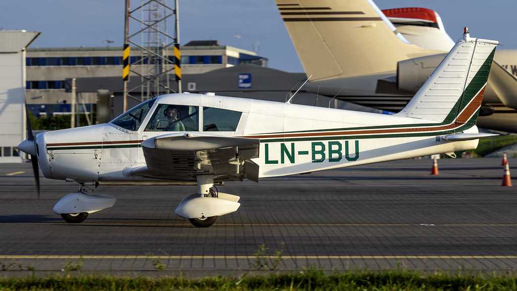 LN-BBU - Piper PA-28-140 Cherokee - ENBR/BGO