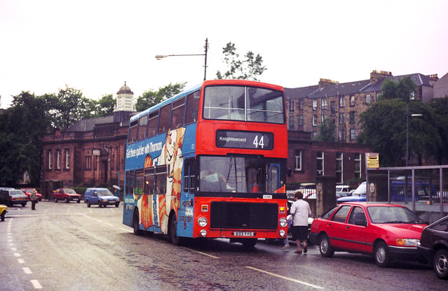 Strathclyde's Buses A132 B33 YYS