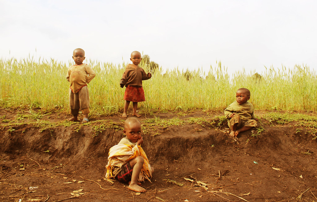 Twa children (Busekera, Burundi)