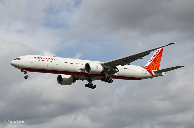 VT-AEO Boeing 777-3FXER Air India
