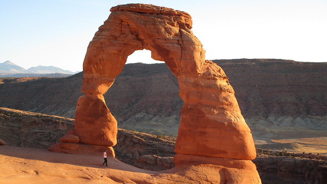 Utah - Arches NP: Delicate-Arch  -- fascinating view