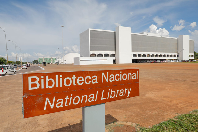 24/03/2024 - Mais de 40% dos visitantes da Biblioteca Nacional de Brasília são turistas