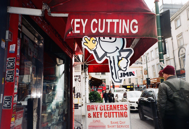 Ey Cutting