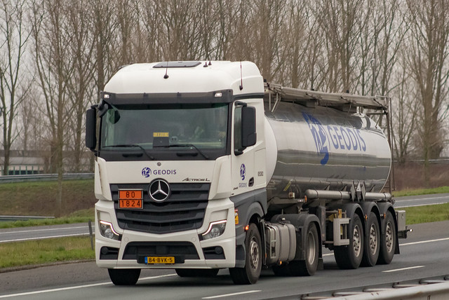 84-BVK-5, = Mercedes-Benz Actros L streamspace, from Geodis, Holland.