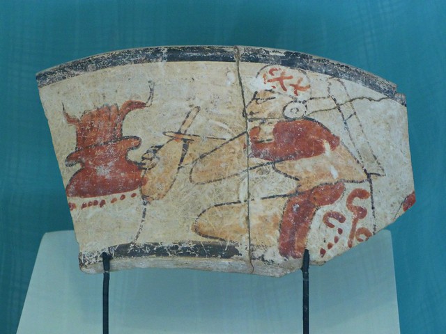 Personaje en fragmento de vasija polícroma procedente del sur de Q. Roo. Museo Maya de Cancún 🇲🇽
