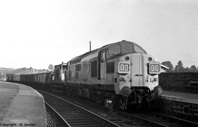 EVR027-EEVF.E2868-D584-1961, Class 37-0, No.37005, on the Wednesday's only, pick-up freight service, at Glaisdale Station-06-05-1975