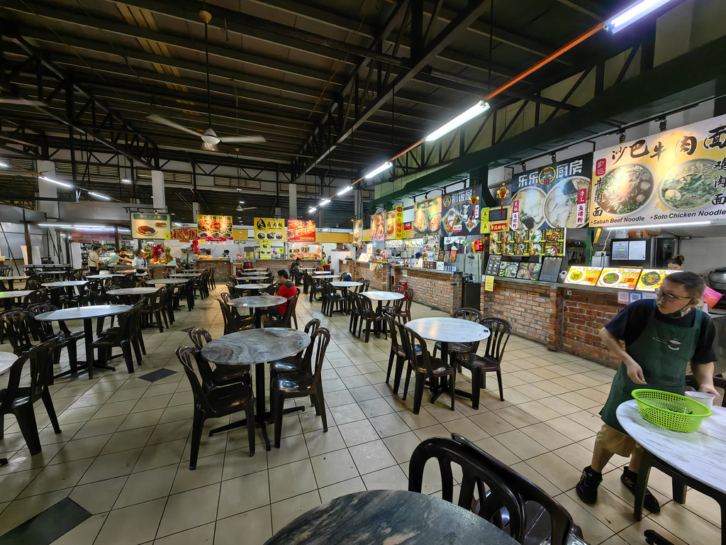 @ 老蒲种美食中心 Old Puchong Food Avenue in Puteri Mart, Bandar Puteri Puchong