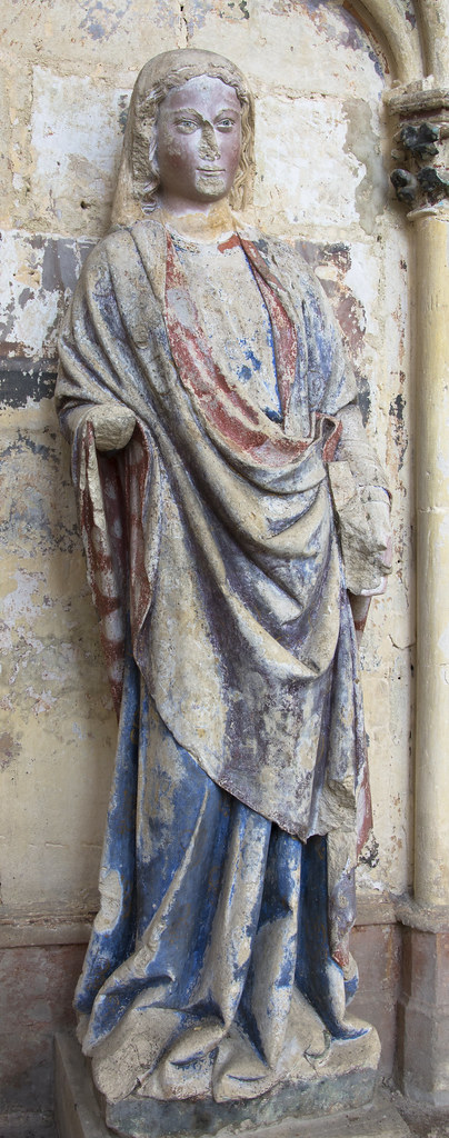 La Vierge Marie (de l'Annonciation?), vers 1260/ 1270. Calcaire polychromé. Saint-Germer-de-Fly (Oise, France), ancienne abbatiale, chapelle de la Vierge.