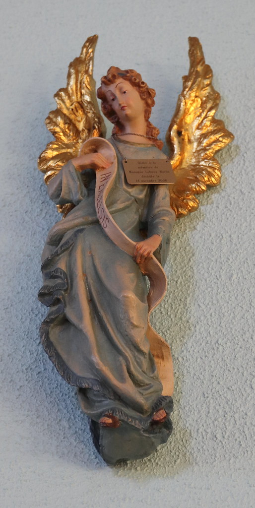 Sacre Coeur Welland ON Angel with Gold Wings