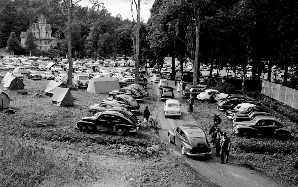 Bilar på Silverbergsplanen, Ronneby Brunn, Ronneby, 9–10 juli 1961