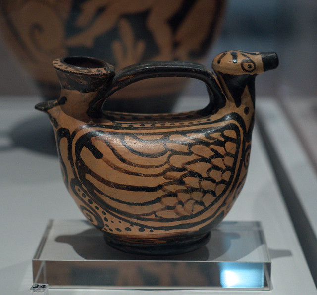 Etruscan or Faliscan Red Figure askos in the form of a duck