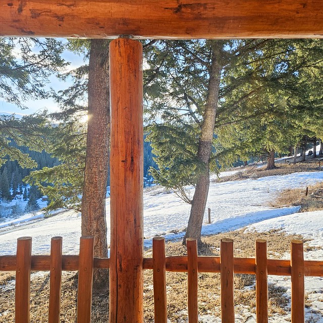 #douglasfir #logcabin #cabin #lonemountainranch #bigsky #montana #western #porch #🐎