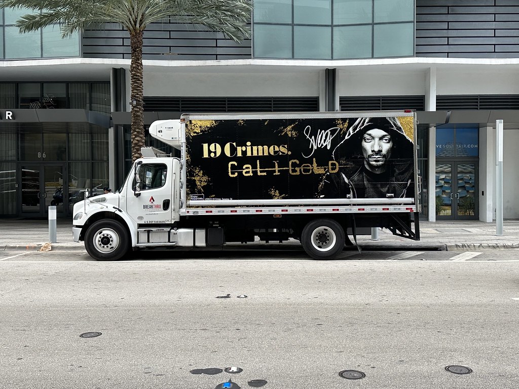 19 Crimes Cali Gold Snoop Dog Wine Delivery Truck