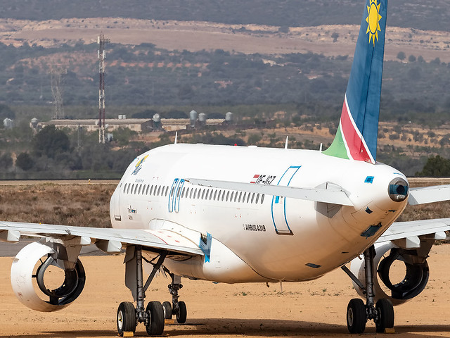 OE-IGZ Air Namibia A319 Castellon